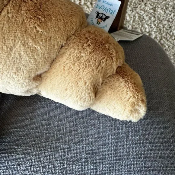 Jellycat Medium Croissant FAST SHIP NEW Amuseables - Picture 6 of 9